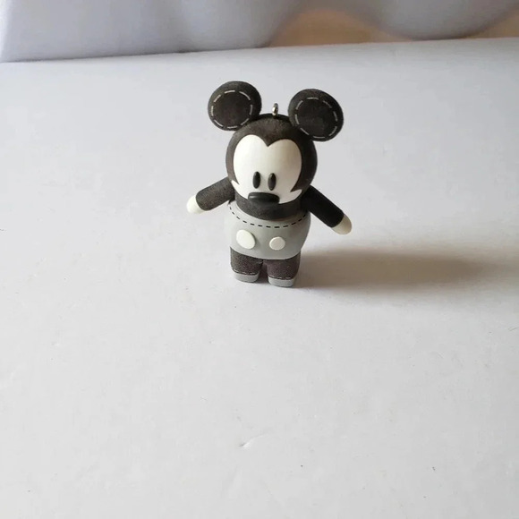 Hallmark Other - 2011 Look Who's Pook-a-Looz, Mickey Mouse, D23 Expo Exclusive